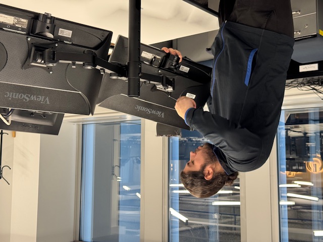 Hathorne MA Commercial Movers